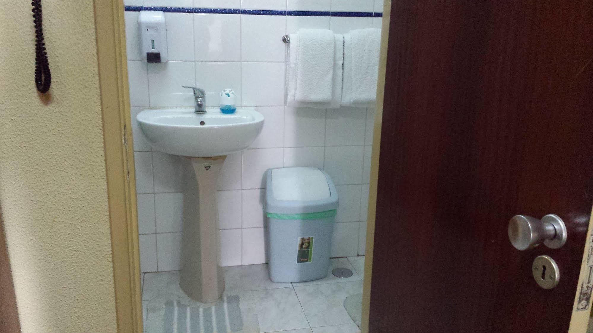 Casa de hóspedes Pensao Residencial Flor Dos Cavaleiros
